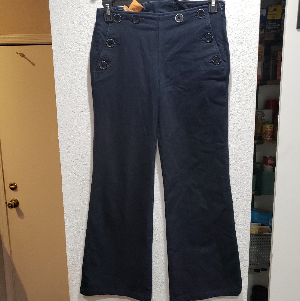 Adorable Tory Burch pants size 29